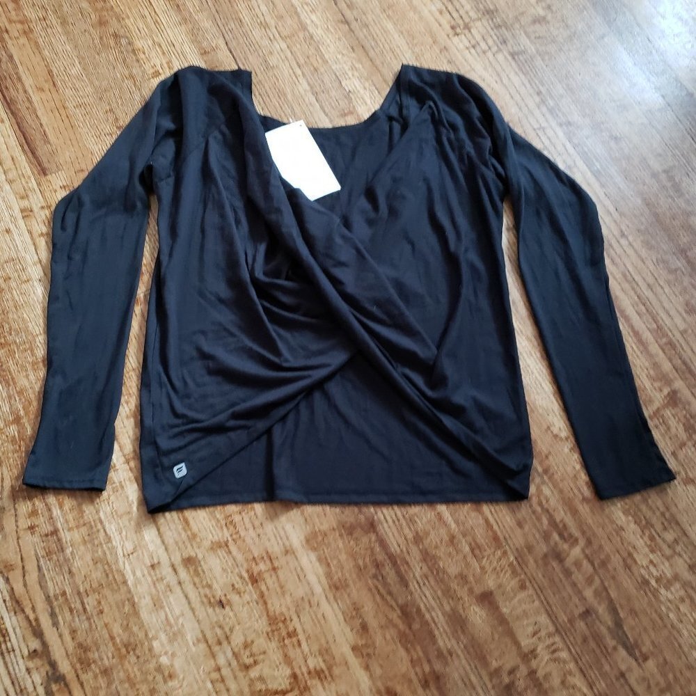 Fabletics Switch Back Tee - Picture 3 of 5